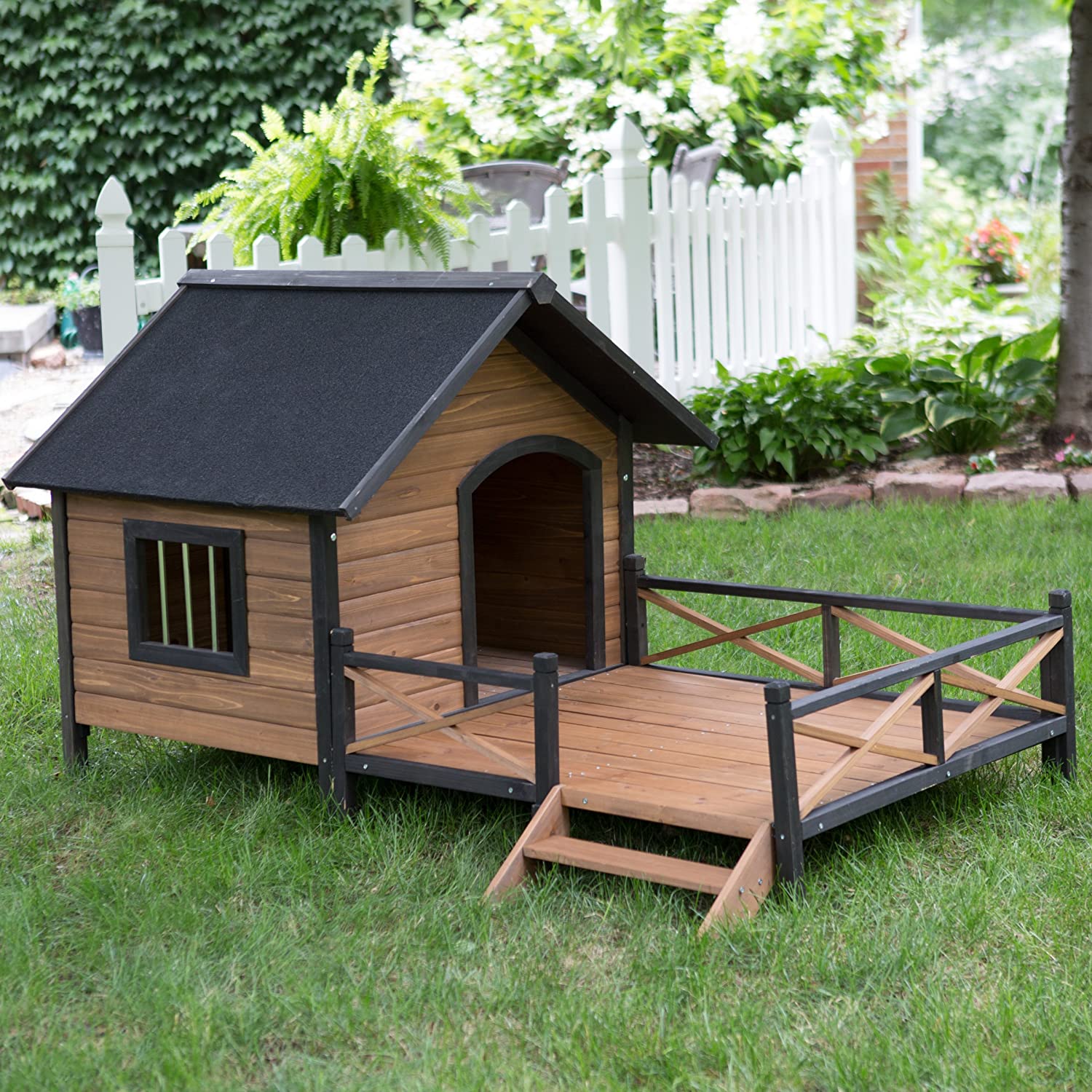 Boomer & George Large Dog House With Porch